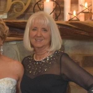 Meet your Posher, Julie